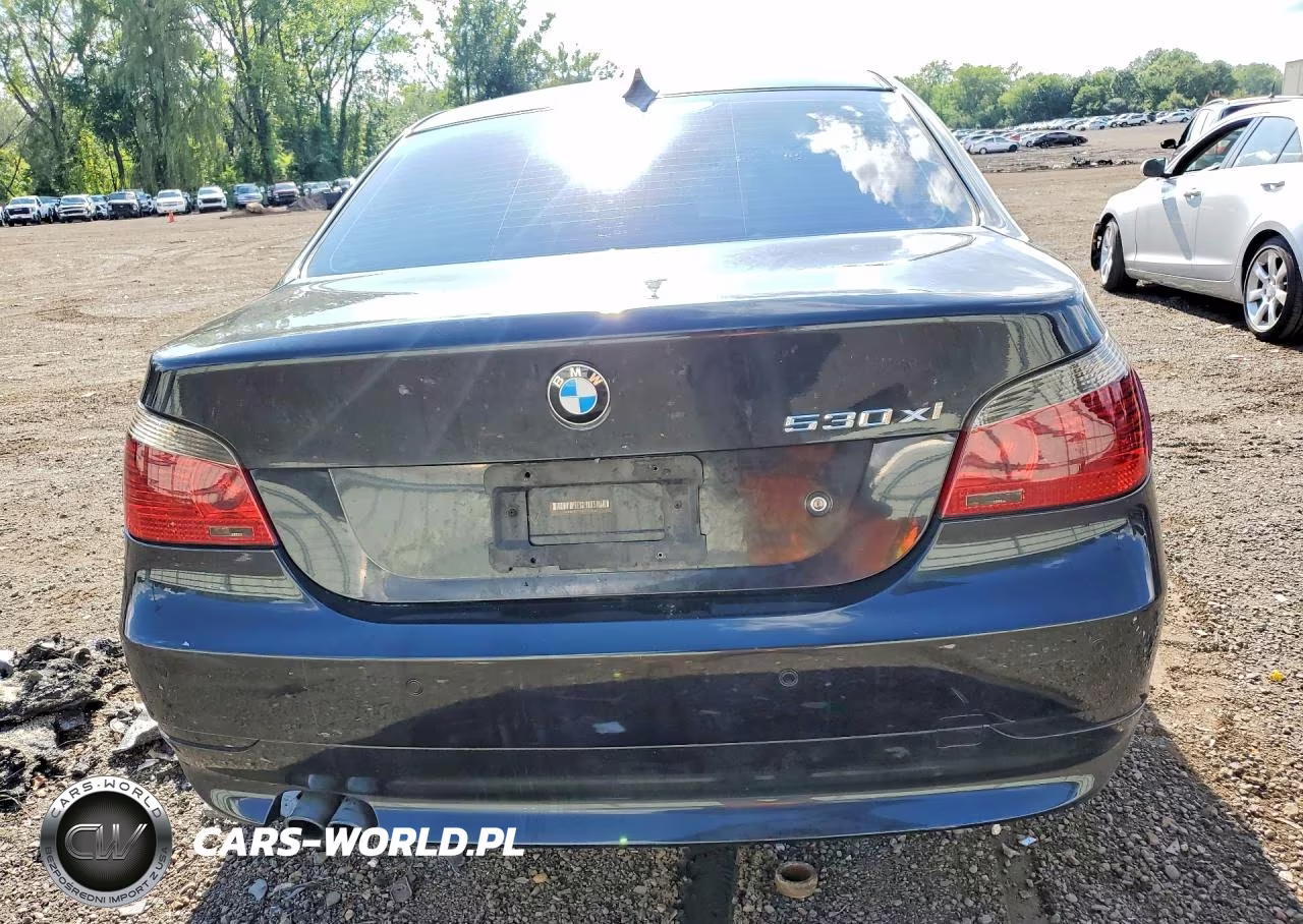2007 BMW 530 Xi VIN:WBANF73587CU21863 - 6