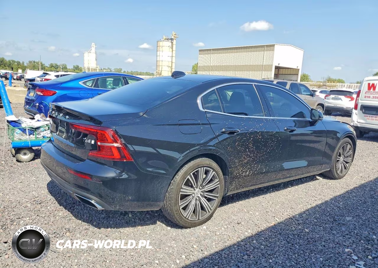 2019 Volvo S60 T6 Inscription VIN:7JRA22TL5KG010468 - 3