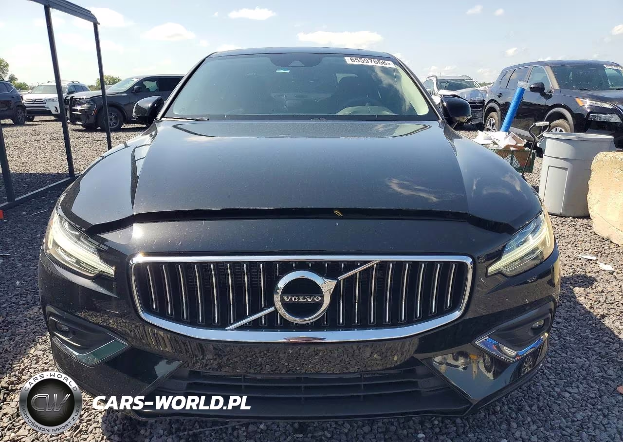 2019 Volvo S60 T6 Inscription VIN:7JRA22TL5KG010468 - 5
