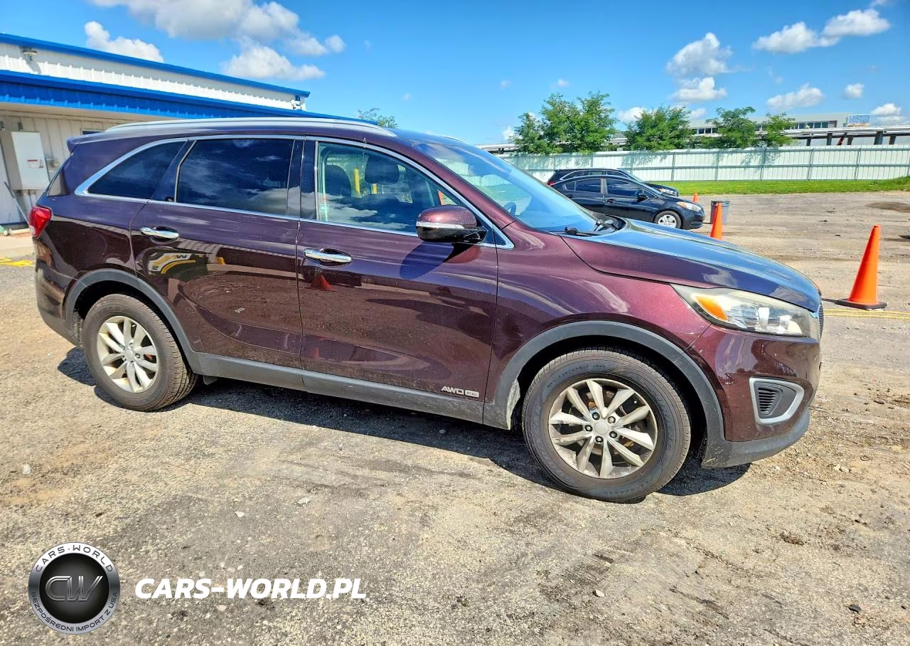 2016 Kia Sorento Lx V6 VIN:5XYPGDA50GG049375 - 4