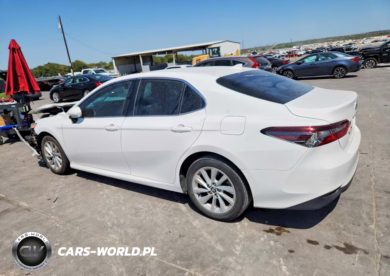 2023 Toyota Camry Le VIN:4T1R11AK8PU738556 - 2
