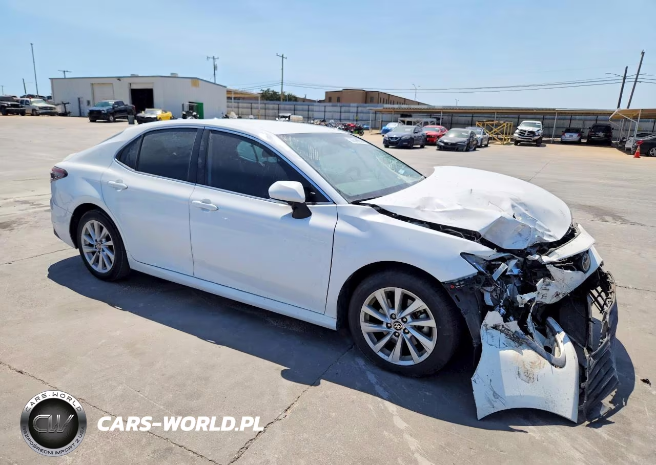 2023 Toyota Camry Le VIN:4T1R11AK8PU738556 - 4