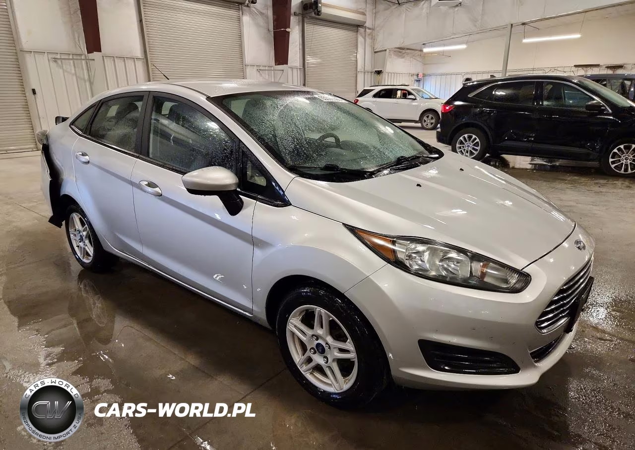 2018 Ford Fiesta Se VIN:3FADP4BJ6JM112655 - 4