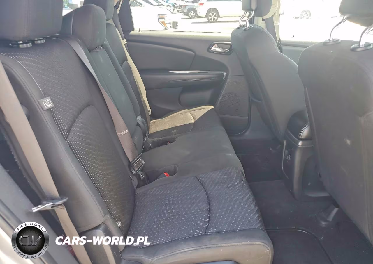 2018 Dodge Journey Se VIN:3C4PDCAB7JT496472 - 11