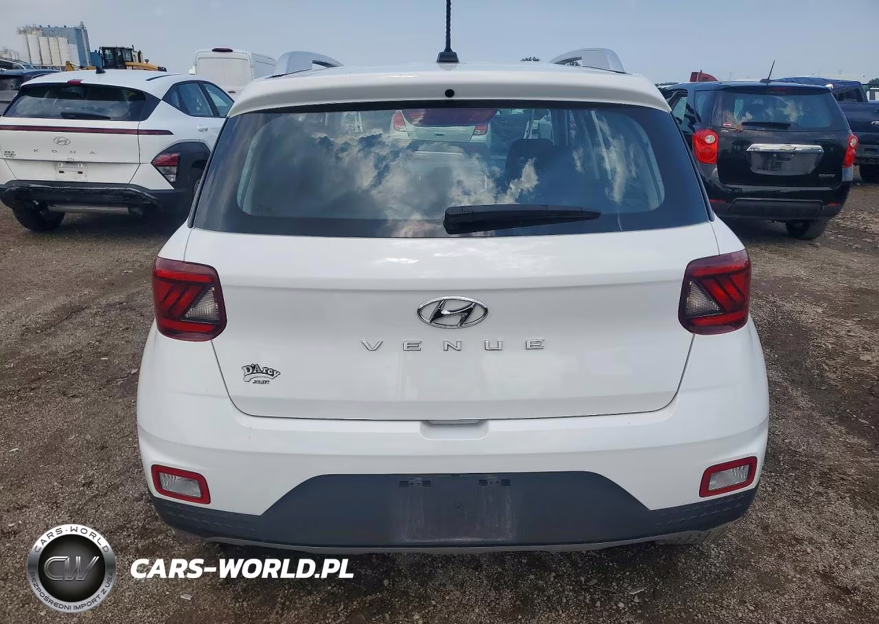 2025 Hyundai Venue Sel VIN:KMHRC8A34SU390887 - 6