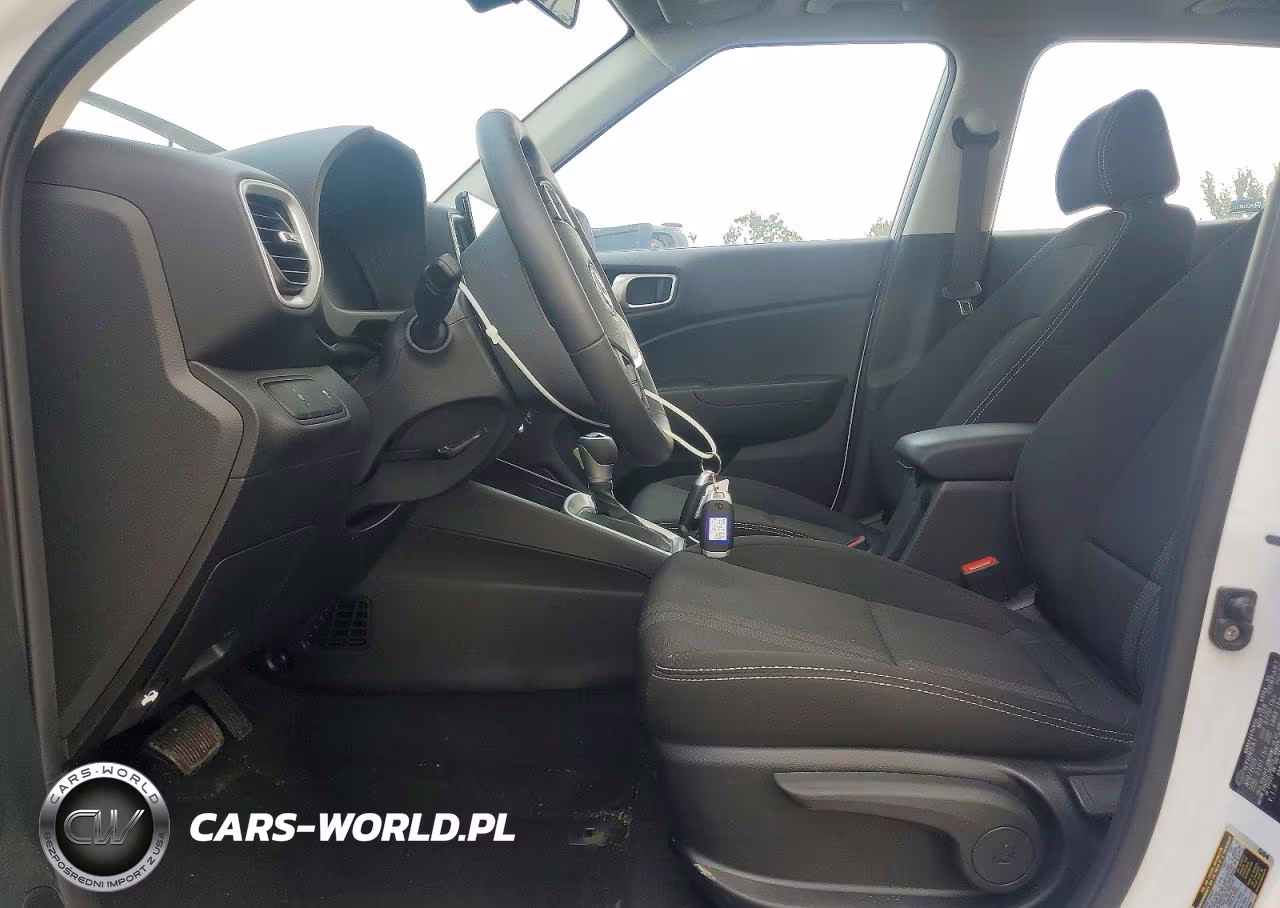 2025 Hyundai Venue Sel VIN:KMHRC8A34SU390887 - 7