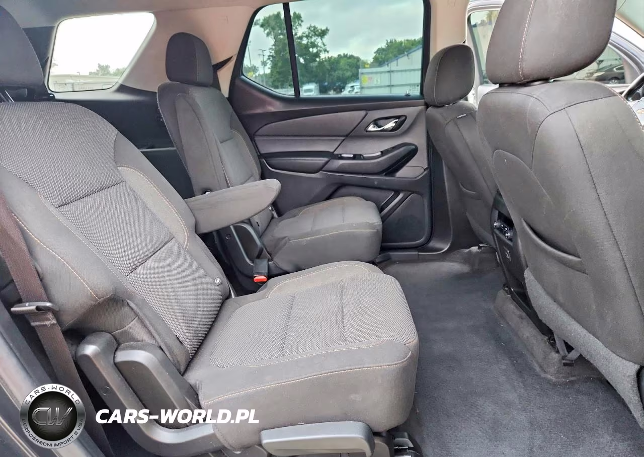2020 Chevrolet Traverse VIN:1GNERGKW7LJ194604 - 11