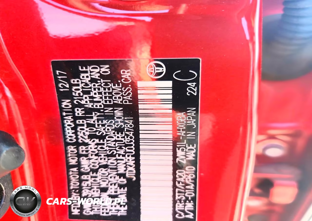 2018 Toyota Prius Three VIN:JTDKARFU0J3547841 - 12