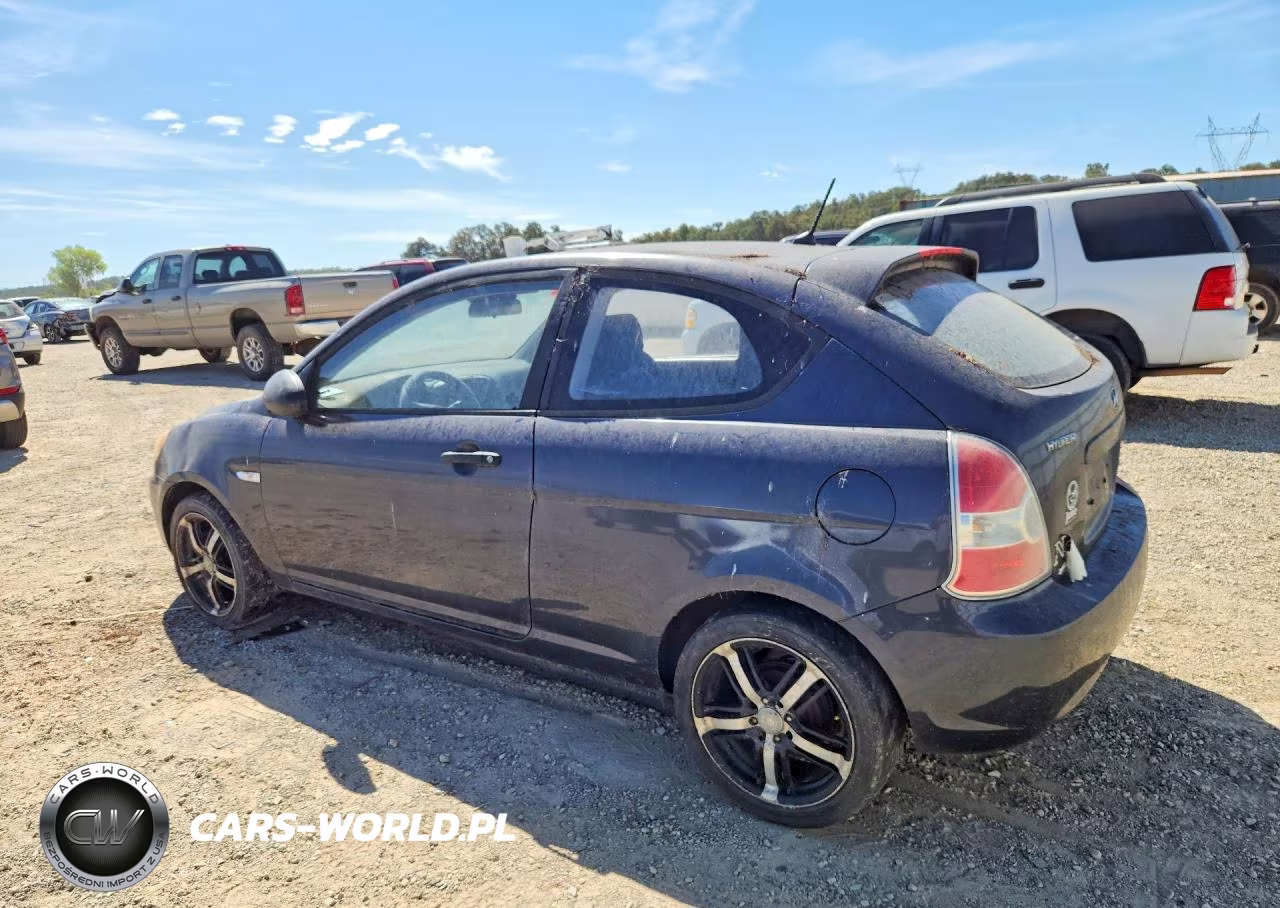 2007 Hyundai Accent Gs VIN:KMHCM36C07U037519 - 2
