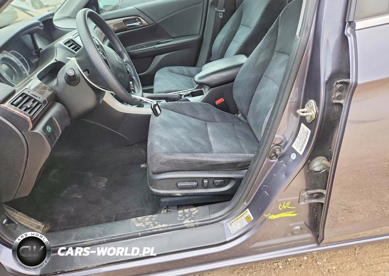 2017 Honda Accord Ex VIN:1HGCR2F7XHA246743 - 12