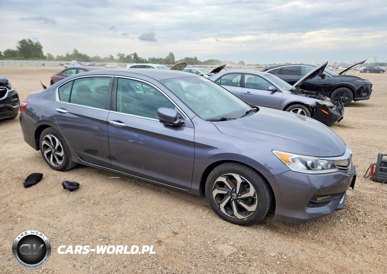 2017 Honda Accord Ex VIN:1HGCR2F7XHA246743 - 4