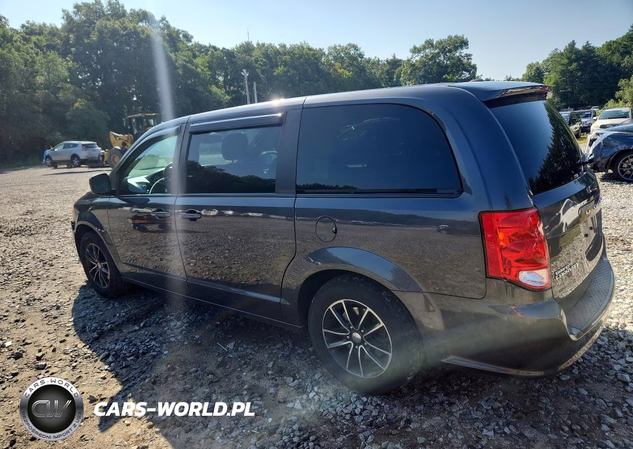 2018 Dodge Grand Caravan Sxt VIN:2C4RDGCG9JR328716 - 2