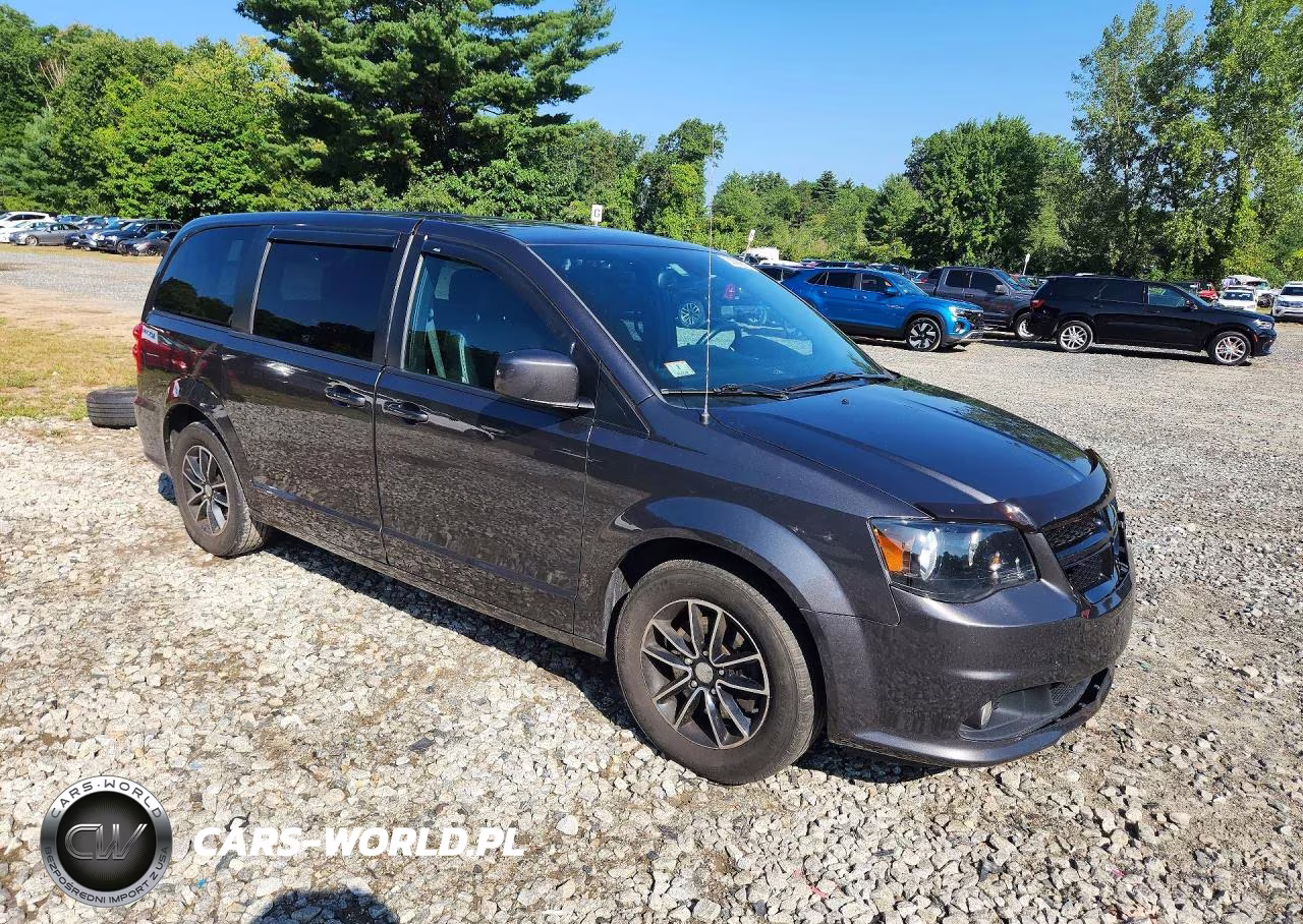 2018 Dodge Grand Caravan Sxt VIN:2C4RDGCG9JR328716 - 4