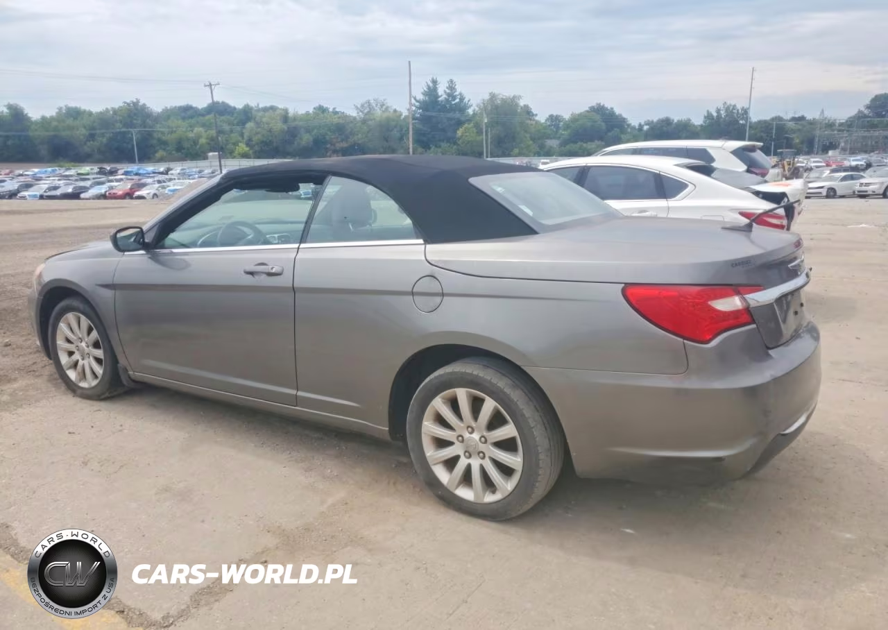 2012 Chrysler 200 Touring VIN:1C3BCBEB0CN218733 - 2