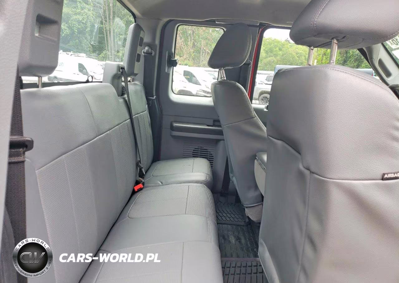 2015 Ford F350 Super Duty VIN:1FT8X3B6XFEA67251 - 10