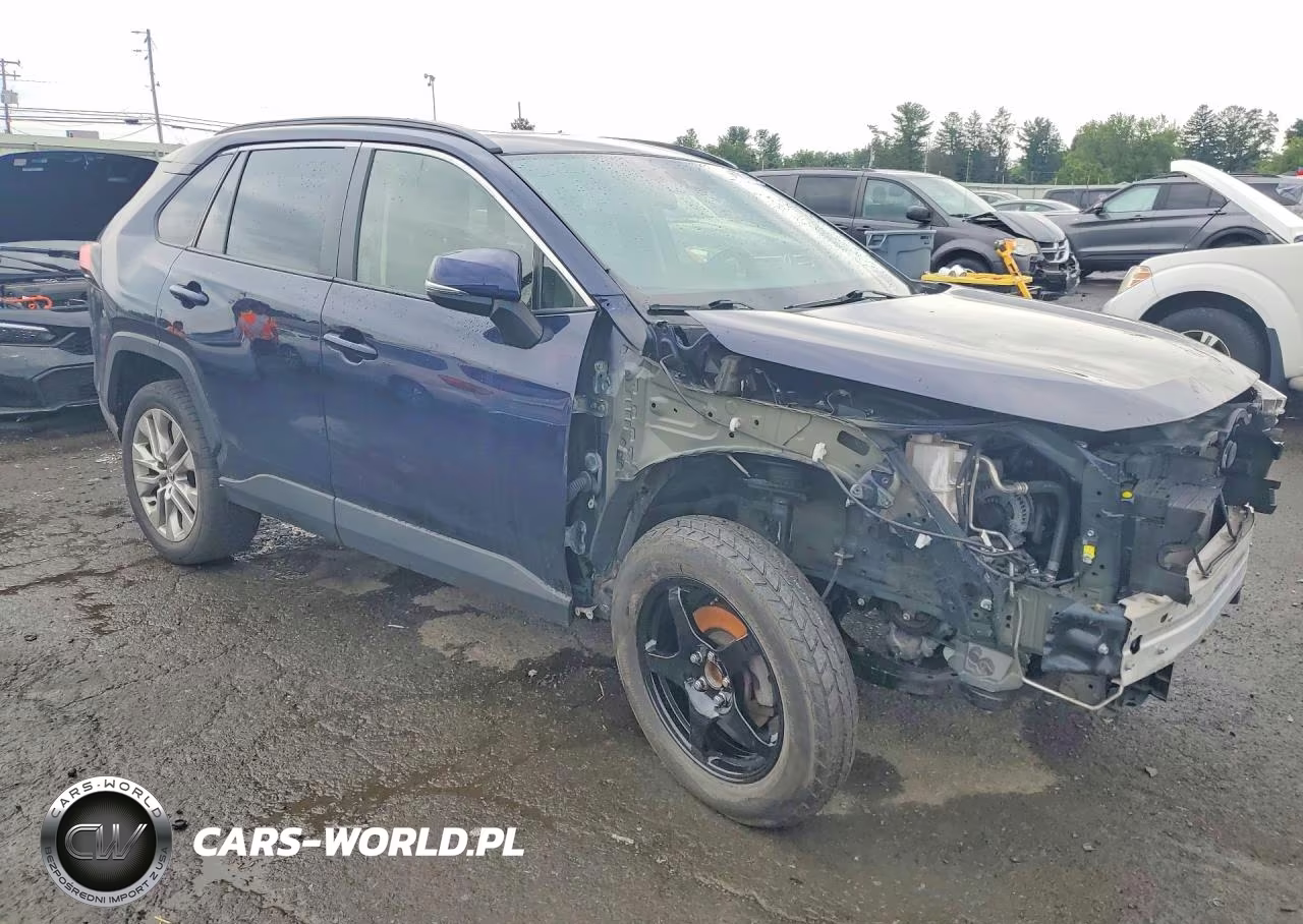2021 Toyota Rav4 Xle Premium VIN:JTMA1RFV1MD532137 - 4