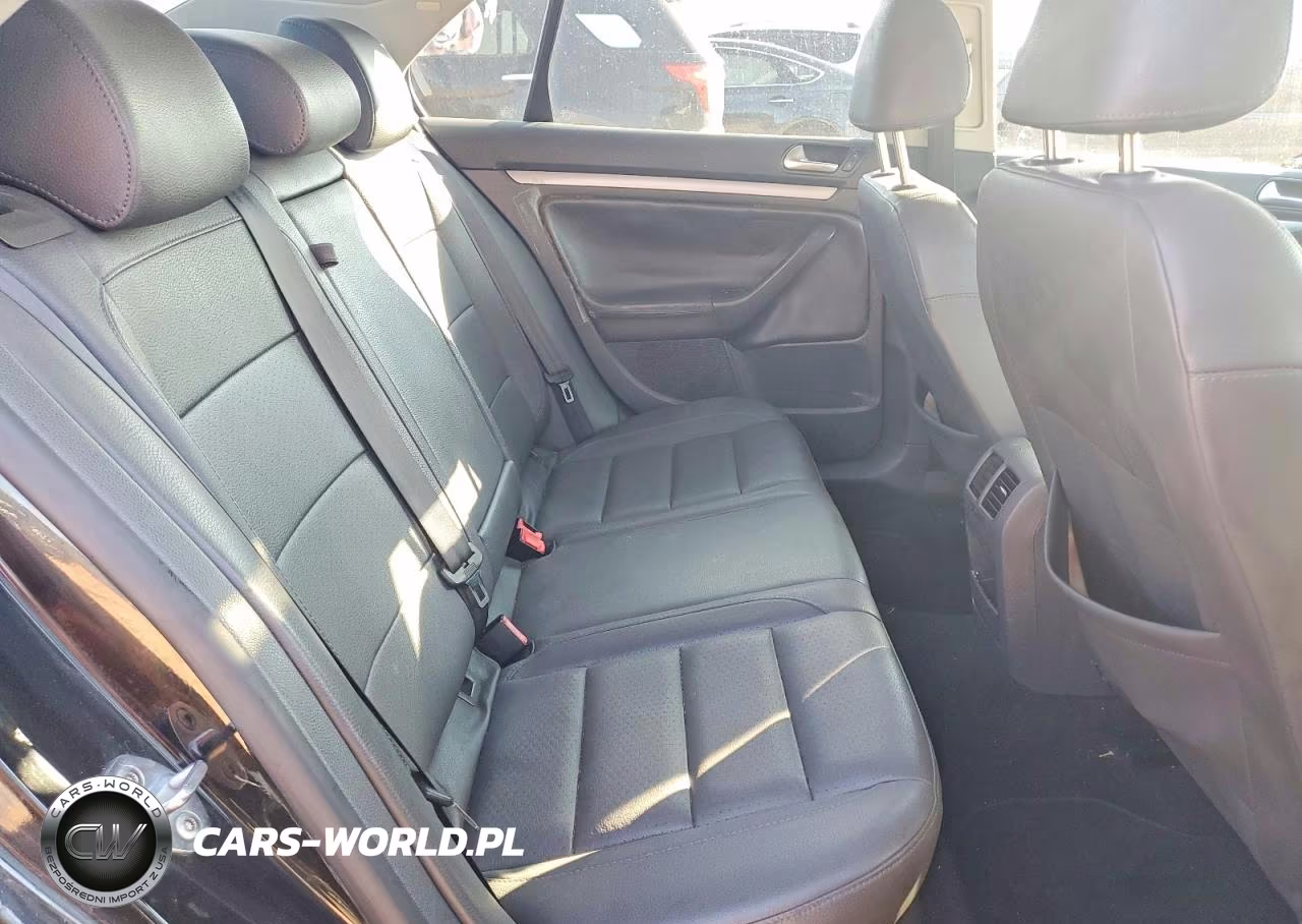 2008 Volkswagen Jetta Se VIN:3VWRM71K08M157795 - 10