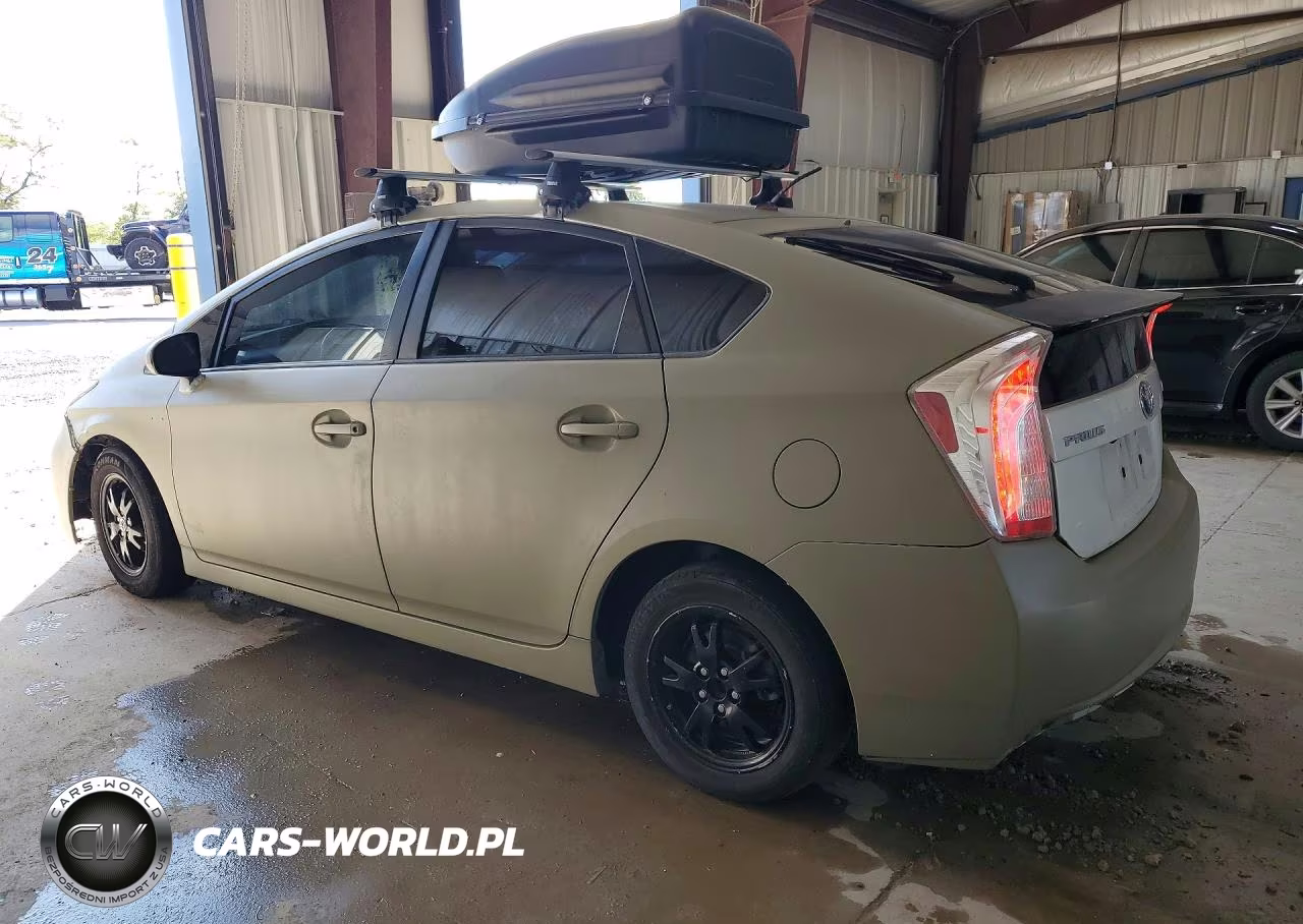 2015 Toyota Prius Two VIN:JTDKN3DU8F1985286 - 2