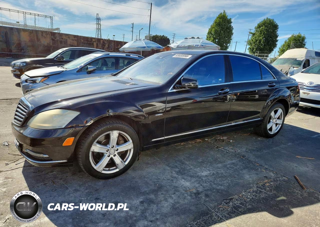 2012 Mercedes-Benz S 550