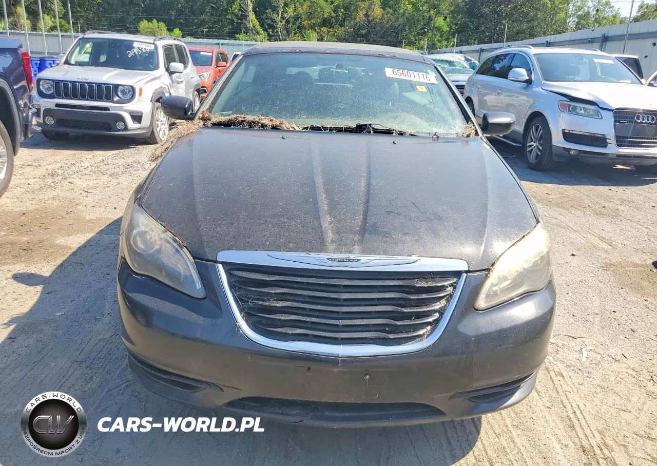 2011 Chrysler 200 S VIN:1C3BC8EG5BN600060 - 5