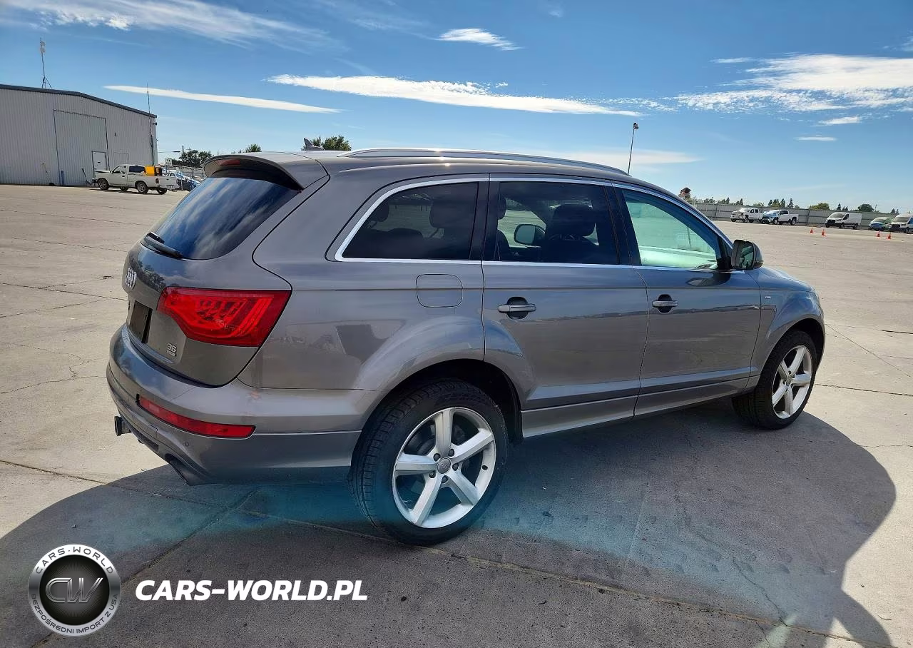 2010 Audi Q7 Premium Plus VIN:WA1MYAFE0AD006162 - 3