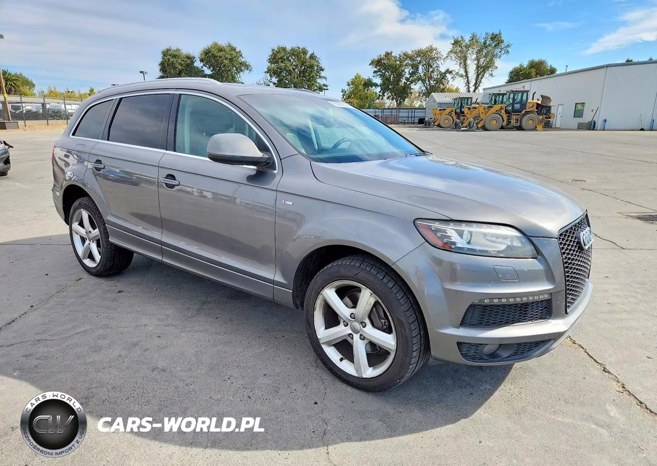 2010 Audi Q7 Premium Plus VIN:WA1MYAFE0AD006162 - 4