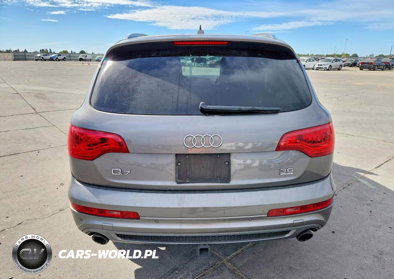 2010 Audi Q7 Premium Plus VIN:WA1MYAFE0AD006162 - 6
