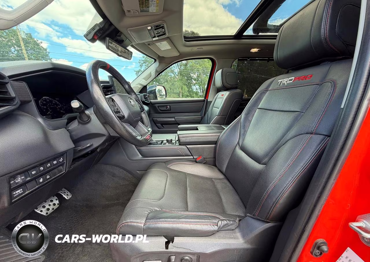 2023 Toyota Sequoia Trd Pro VIN:7SVAAABA1PX011240 - 11