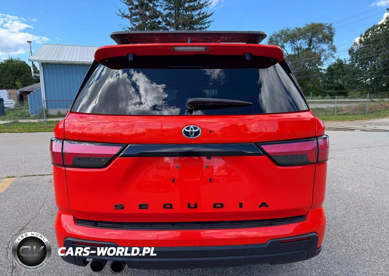 2023 Toyota Sequoia Trd Pro VIN:7SVAAABA1PX011240 - 13