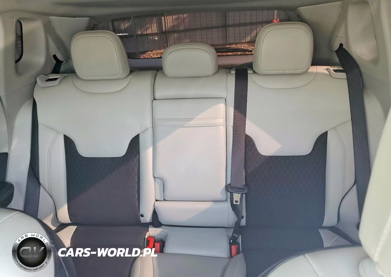 2020 Jeep Compass Latitude VIN:3C4NJCBB3LT154650 - 10