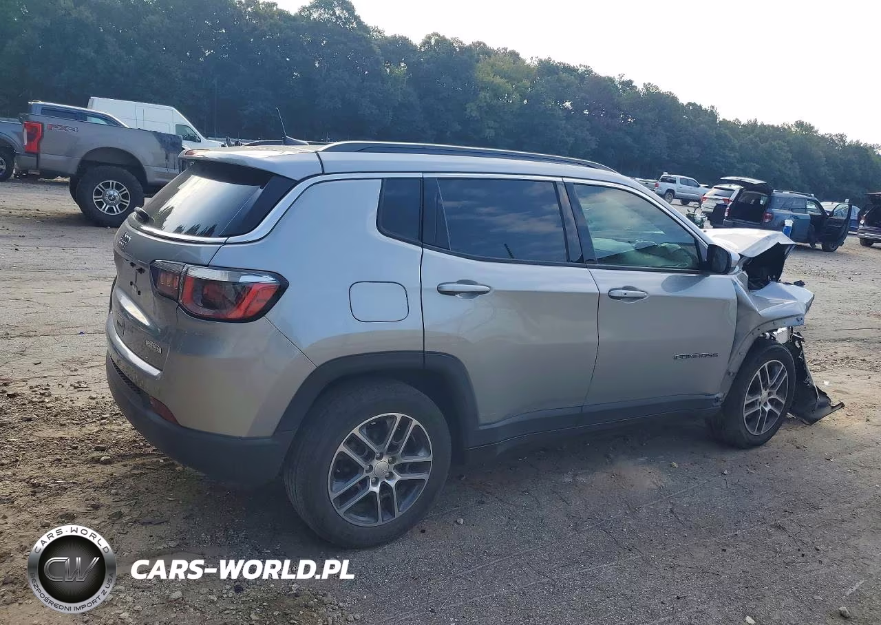 2020 Jeep Compass Latitude VIN:3C4NJCBB3LT154650 - 3