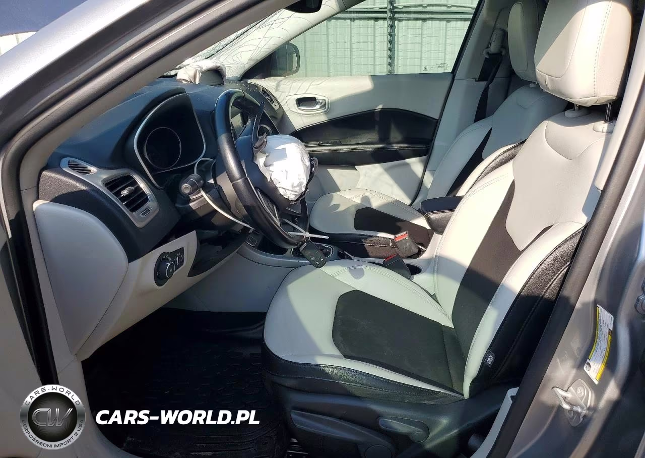 2020 Jeep Compass Latitude VIN:3C4NJCBB3LT154650 - 7