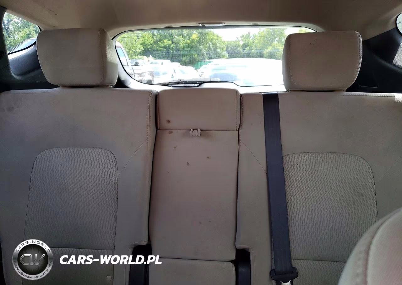2015 Hyundai Santa Fe Sport 2.4L VIN:5XYZT3LBXFG258459 - 10