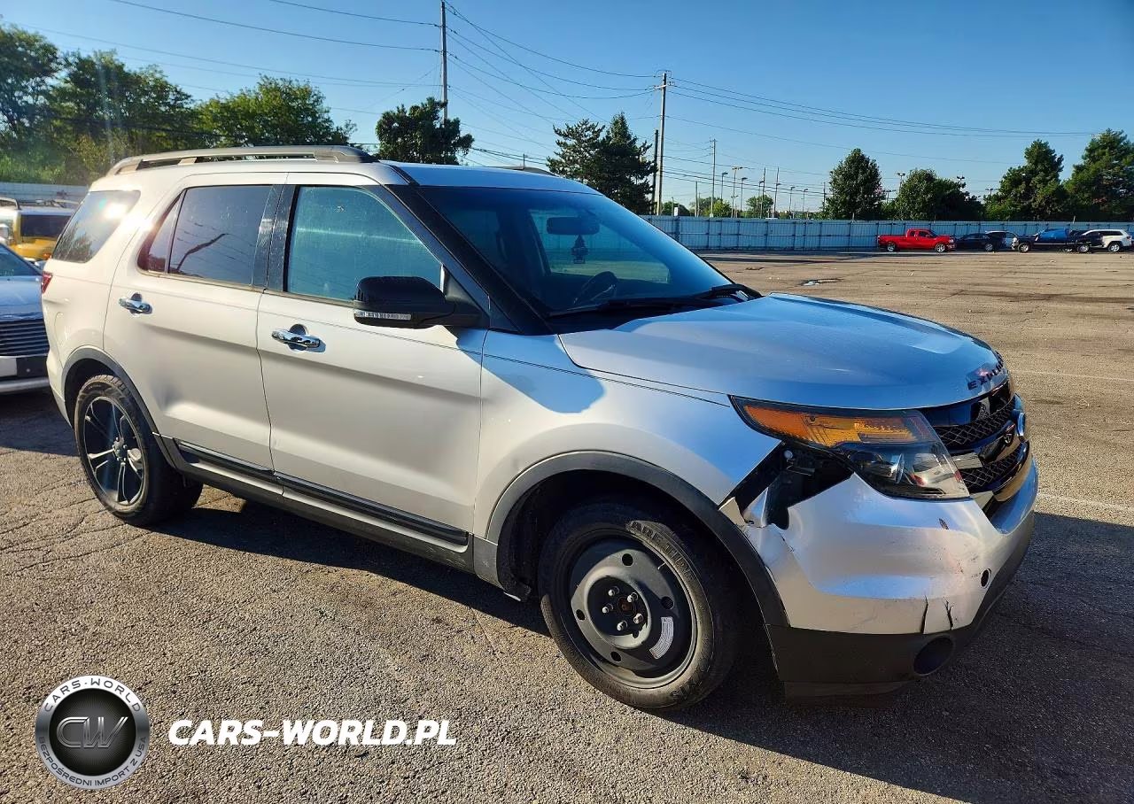 2014 Ford Explorer Sport VIN:1FM5K8GTXEGA93098 - 4