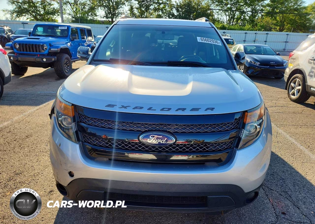 2014 Ford Explorer Sport VIN:1FM5K8GTXEGA93098 - 5