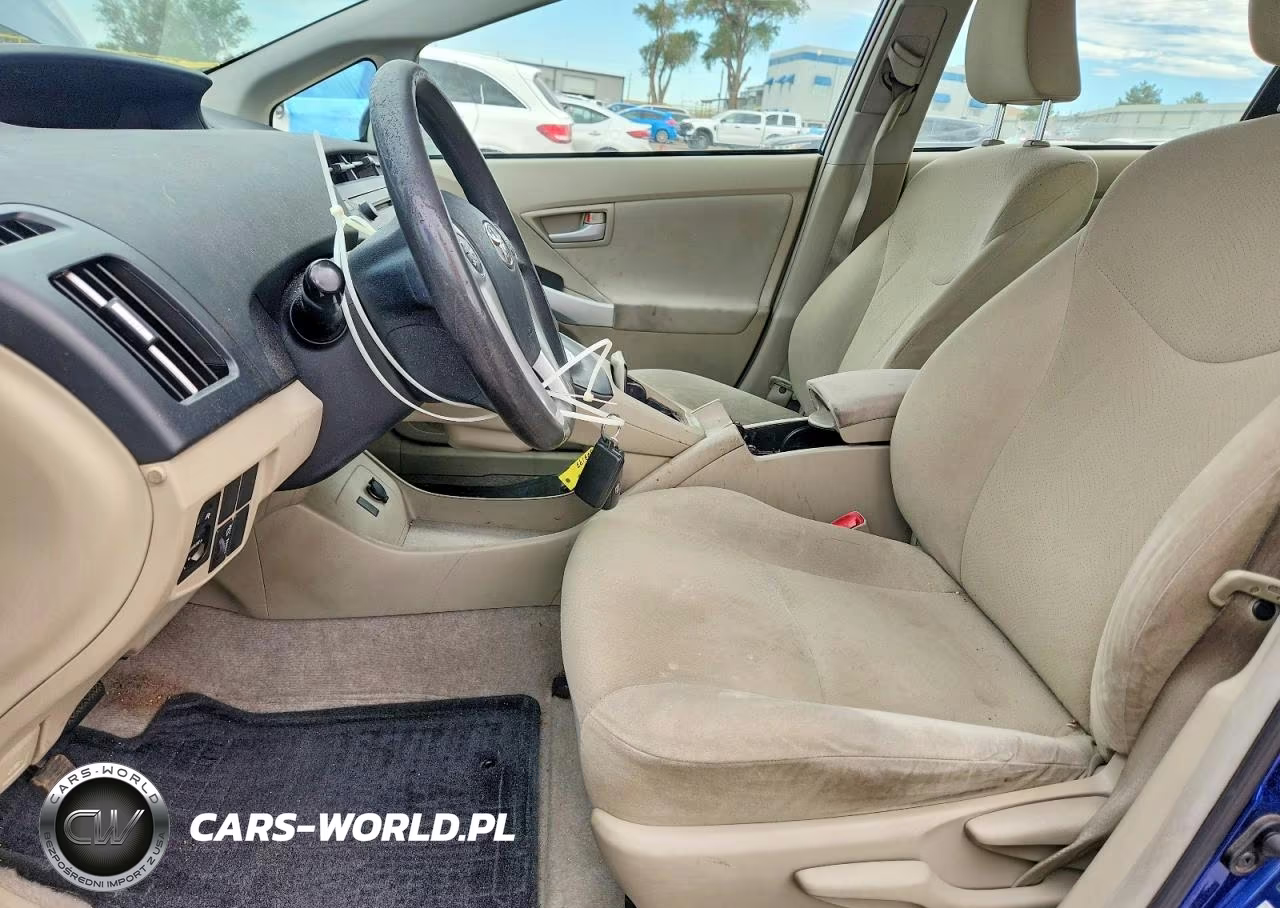 2011 Toyota Prius Two VIN:JTDKN3DU7B5307177 - 7