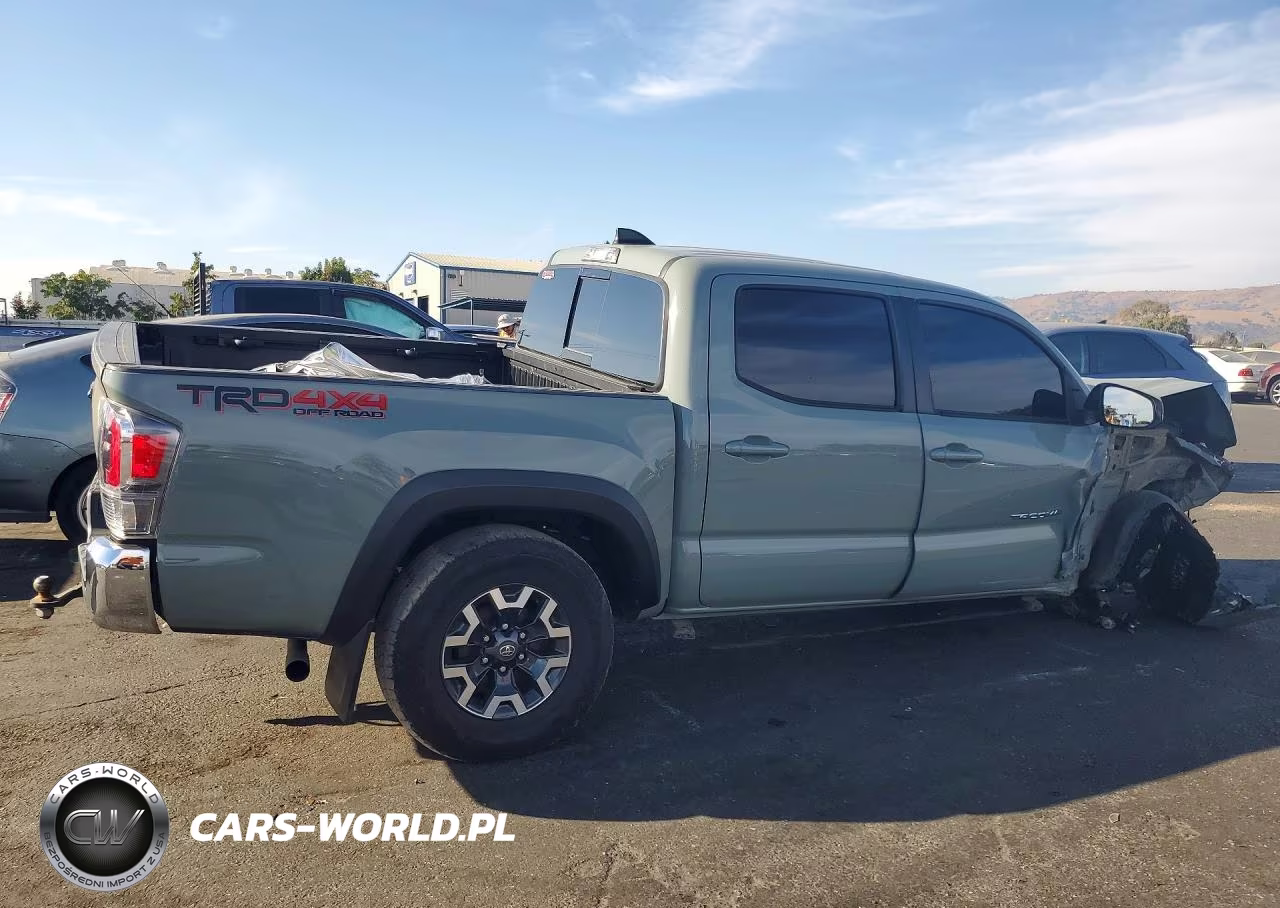 2023 Toyota Tacoma Trd Off-Road VIN:3TMCZ5AN9PM633498 - 3