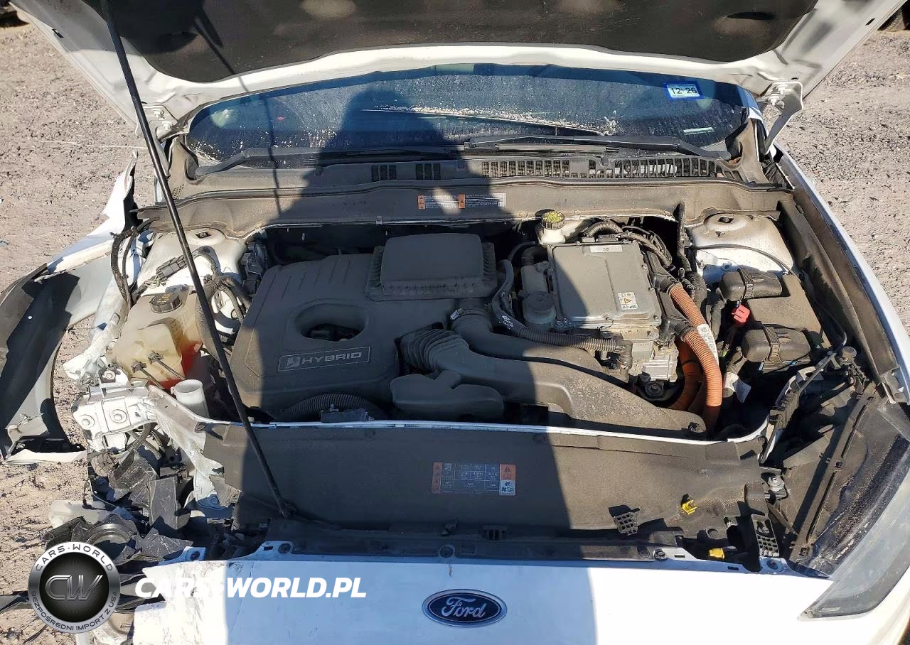 2018 Ford Fusion S Hybrid VIN:3FA6P0UU7JR100526 - 12