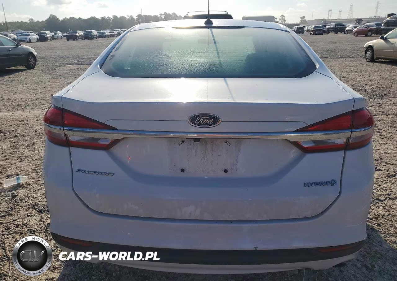 2018 Ford Fusion S Hybrid VIN:3FA6P0UU7JR100526 - 6