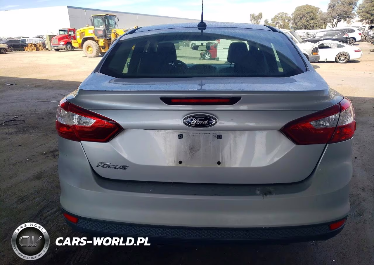 2014 Ford Focus S VIN:1FADP3E28EL150779 - 6