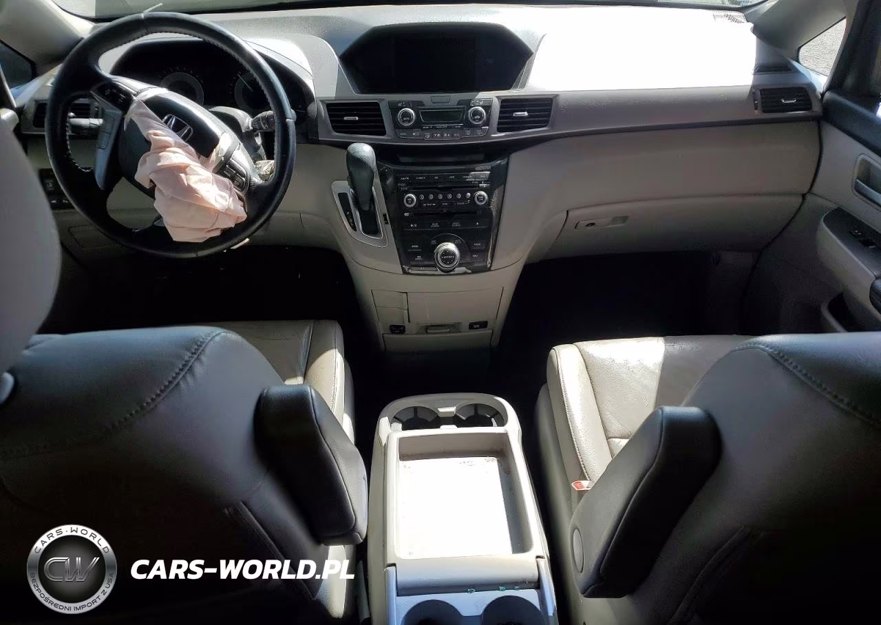 2011 Honda Odyssey Touring VIN:5FNRL5H93BB043332 - 8