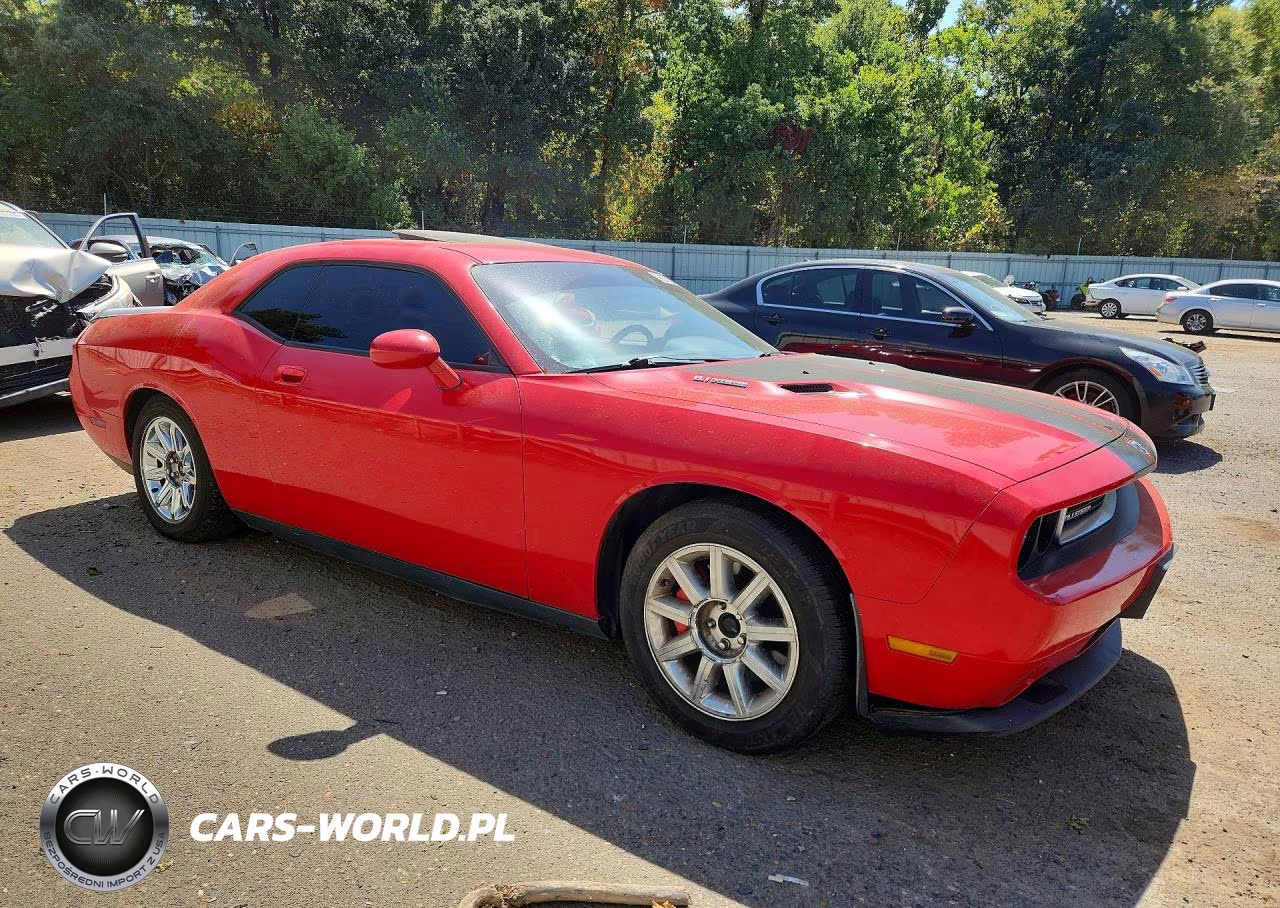 2009 Dodge Challenger Srt-8 VIN:2B3LJ74W29H579472 - 4