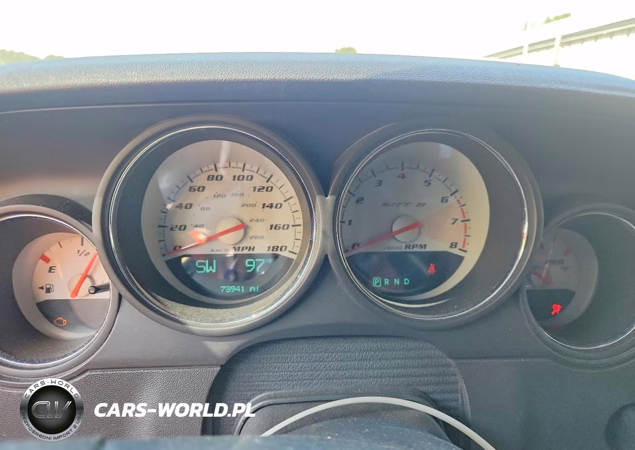 2009 Dodge Challenger Srt-8 VIN:2B3LJ74W29H579472 - 9