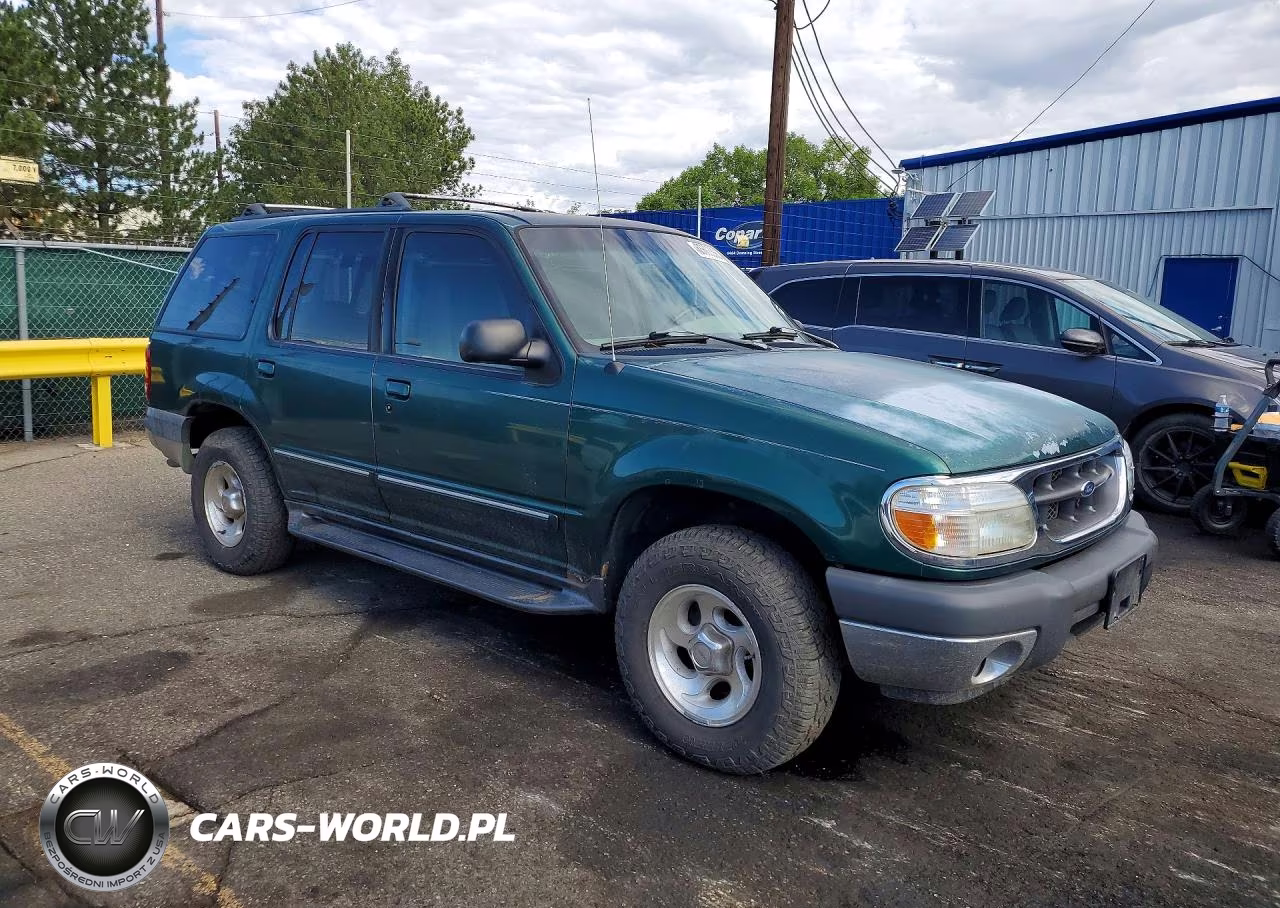 2000 Ford Explorer Xlt VIN:1FMDU73E6YZB45987 - 4