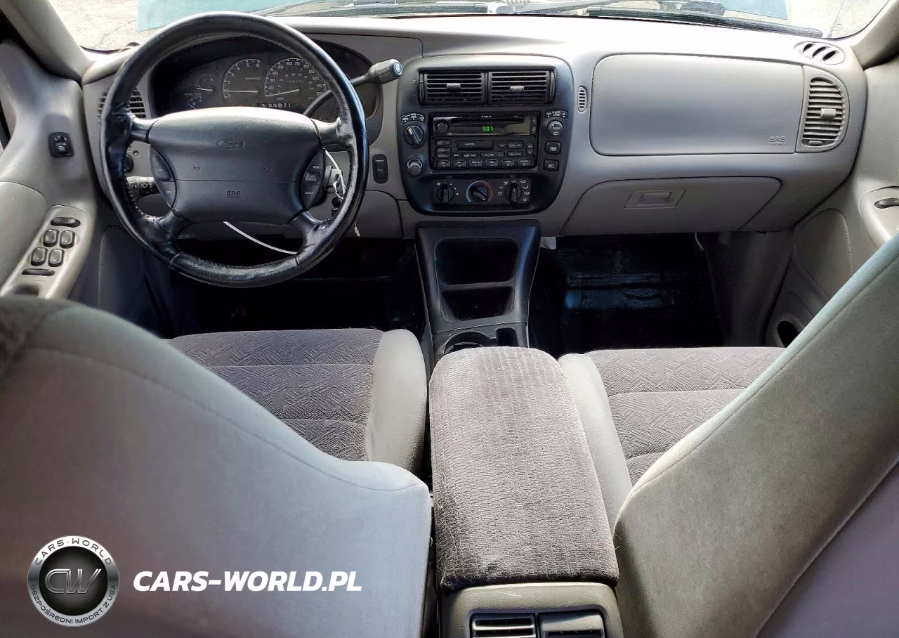 2000 Ford Explorer Xlt VIN:1FMDU73E6YZB45987 - 8