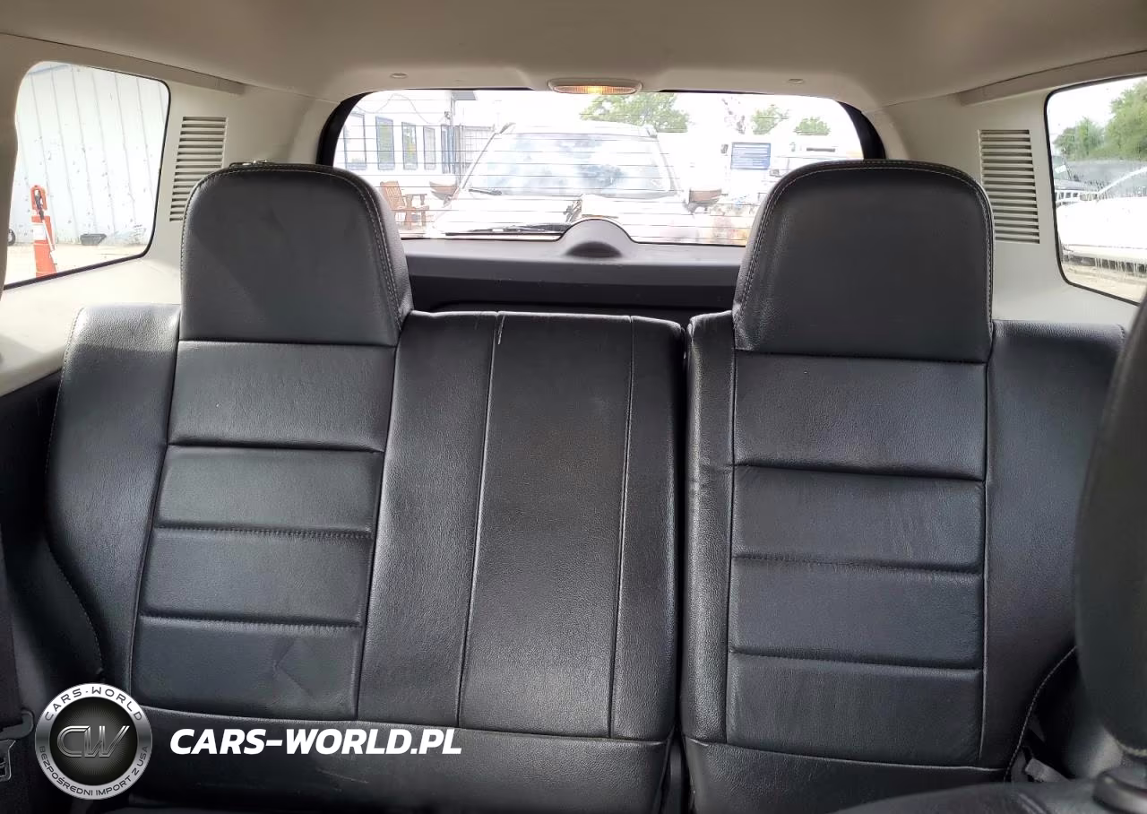 2011 Jeep Patriot Latitude VIN:1J4NT4GB8BD175629 - 10