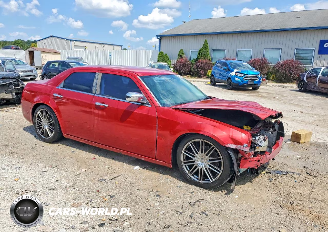 2010 Chrysler 300 Touring VIN:2C3CA5CV9AH325407 - 4
