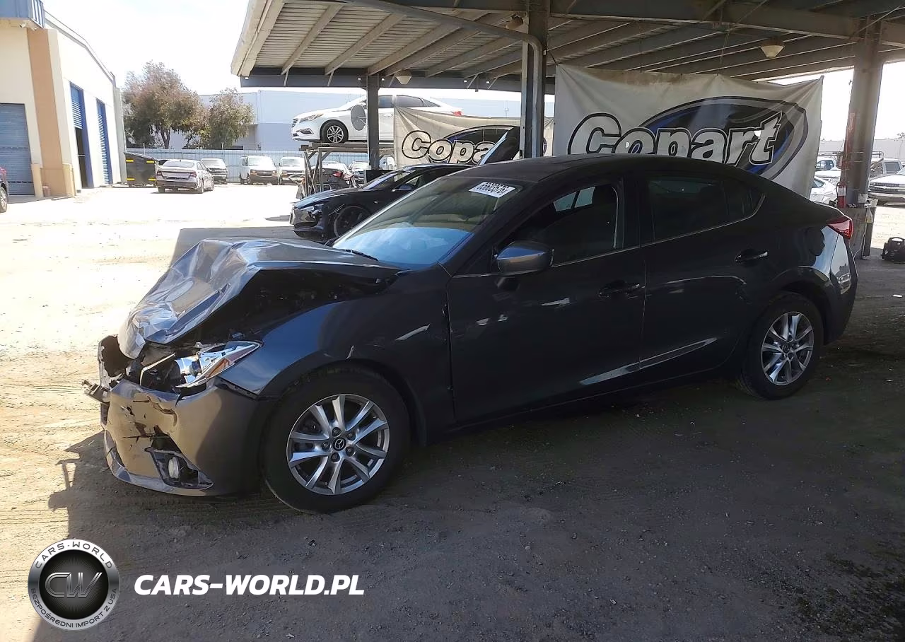 2015 Mazda 3 Touring VIN:3MZBM1V72FM158657 - 1