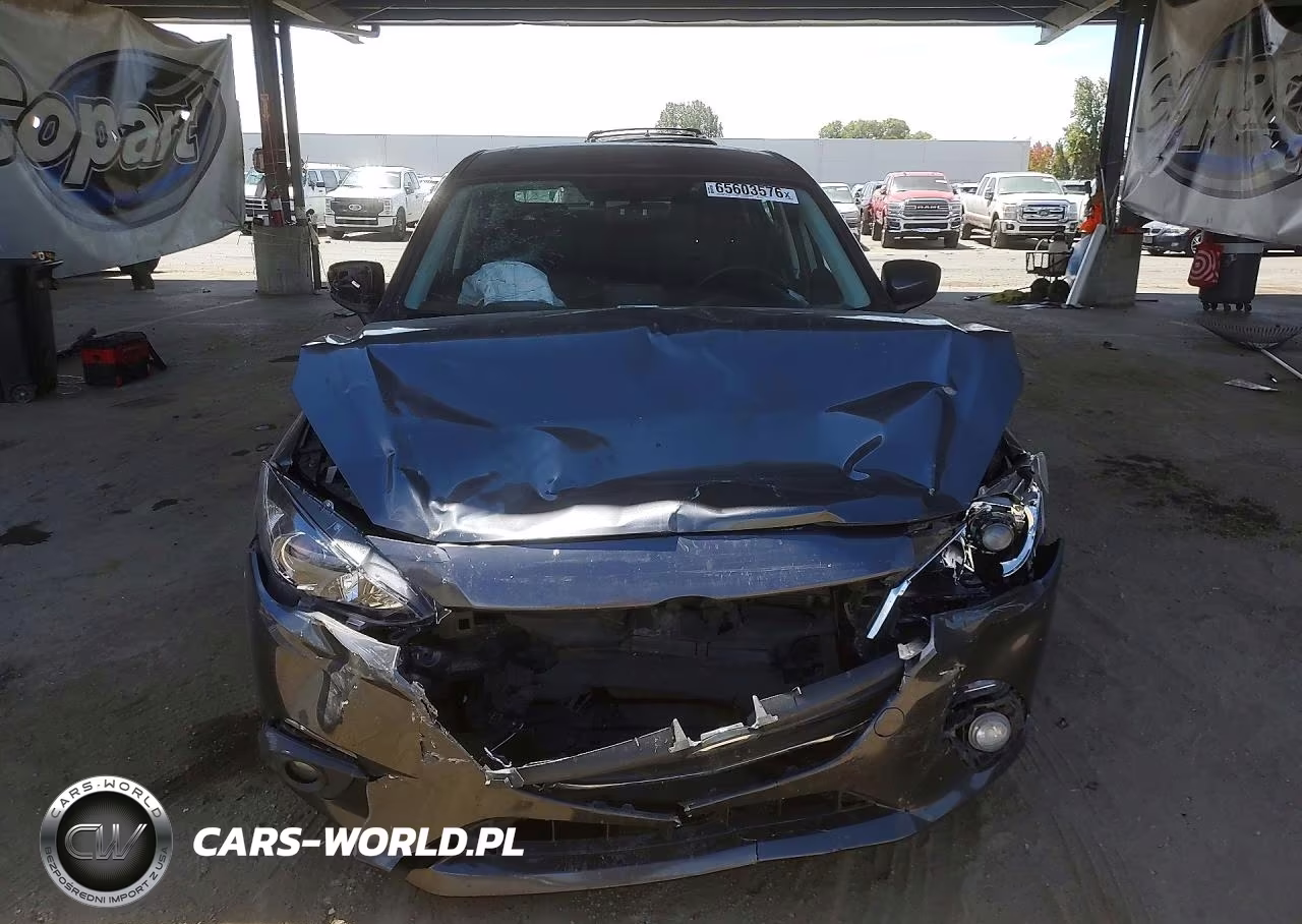 2015 Mazda 3 Touring VIN:3MZBM1V72FM158657 - 5