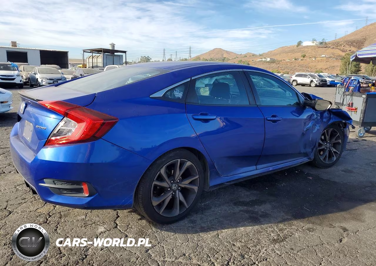 2020 Honda Civic Sport VIN:2HGFC2F8XLH569904 - 3